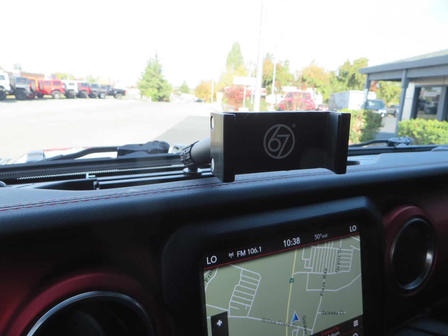 2020 Jeep Gladiator Rubicon (1C6JJTBG1LL) with an 3.6L V6 DOHC 24V engine, automatic transmission, located at 2630 Grass Valley Highway, Auburn, CA, 95603, (530) 508-5100, 38.937893, -121.095482 - Loaded Rubicon Gladiator with all of the goods. 3" JKS suspension, Fox Shocks, 37" Toyo tires, !7" Method wheels, American Adventure lab inner fender liners and slim line fender kits. - Photo#27